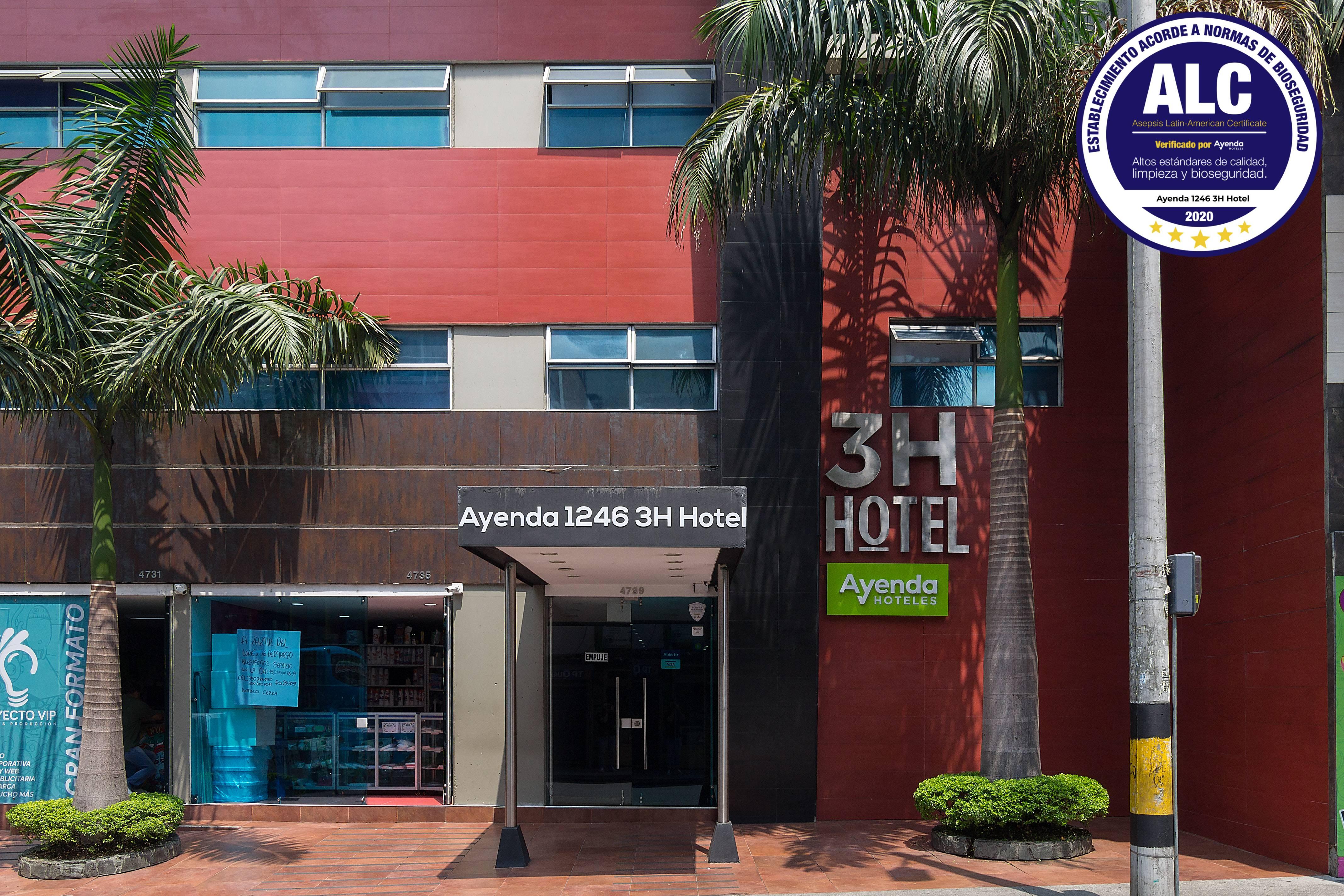 3H Hotel Centro Historico Medellín Buitenkant foto